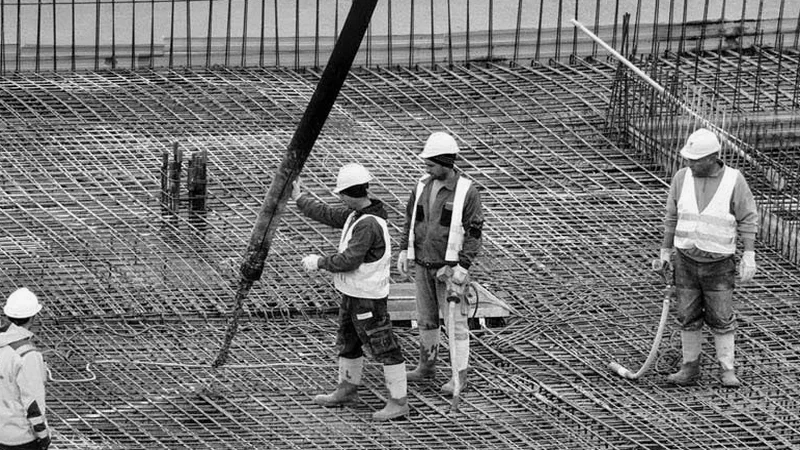 Diseño de Losa de Cimentación en Buin: Soluciones Técnicas para Suelos Demandantes